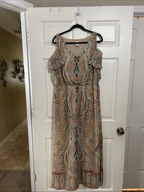Chico's Paisley Cold-Shoulder Maxi Dress in Beige, Coral and Teal